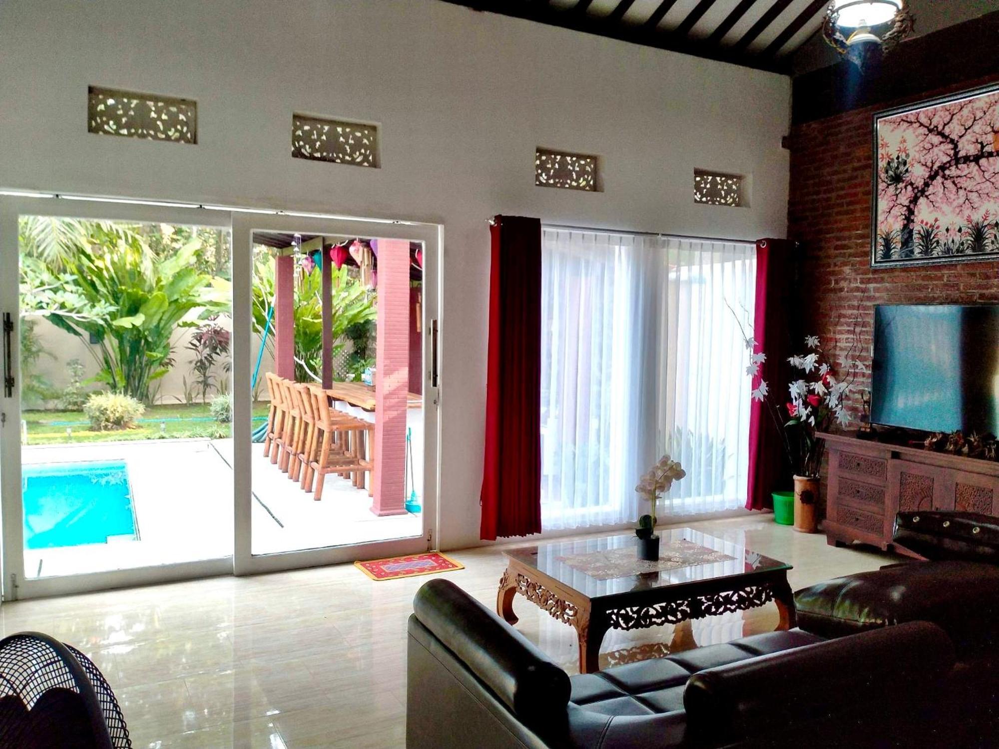 Mangir Homestay Banyuwangi  Bagian luar foto